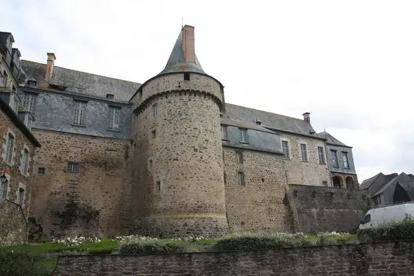 Tôlerie Industrielle Pro Tôlerie fine industrielle Châteaugiron
